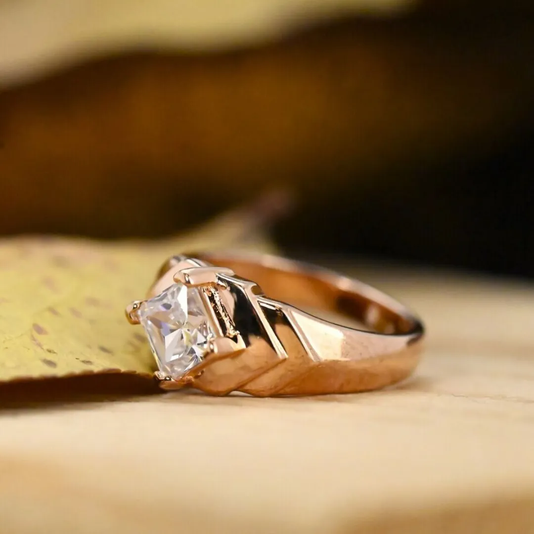 /public/photos/live/Solitaire Princess Cut Moissanite Man's Engagement Ring 723 (3).webp